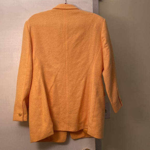 Escada New Virgin Wool Angora Wool Logo Lining Jacket Has a Matching Skirt - Picture 4 of 16